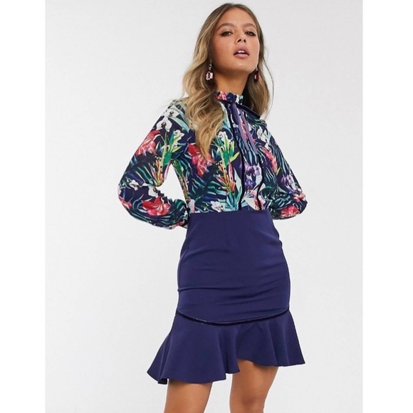 Paper Dolls Mini Dress - Navy - Size 6 - Picture 6 of 6